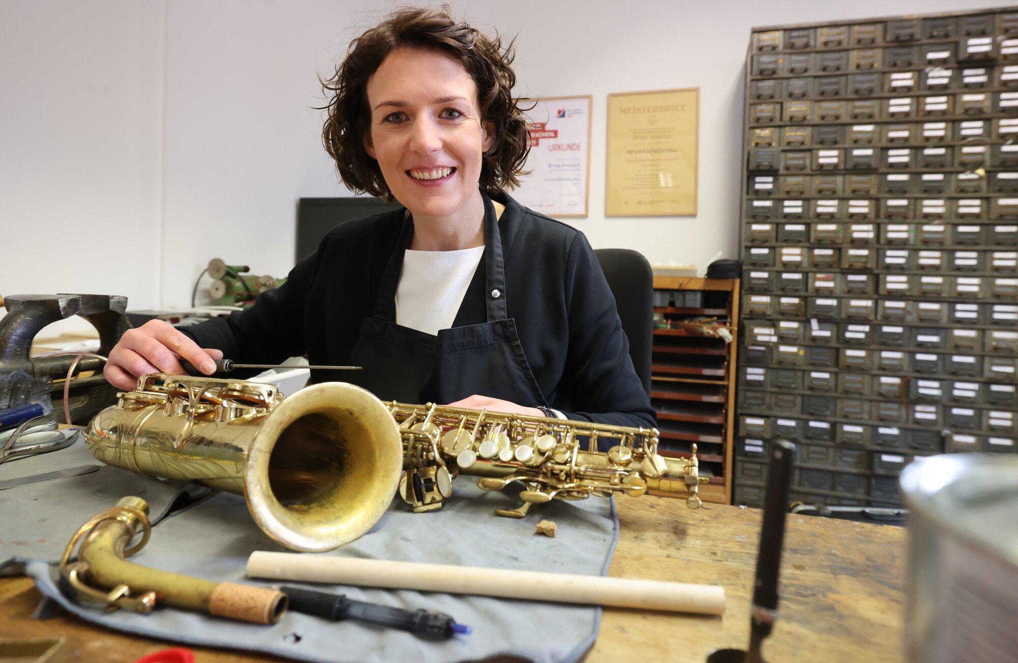 Xotinim bilan jinsiy aloqani shaxsiy suratga olish Yalangoch nipellar Jordan Carver