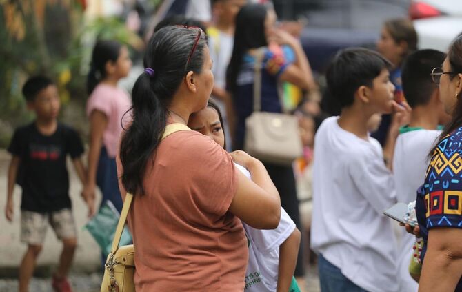 Erdbeben auf Philippinen