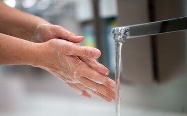 Sorgfältiges Händewaschen schützt vor Infektionen