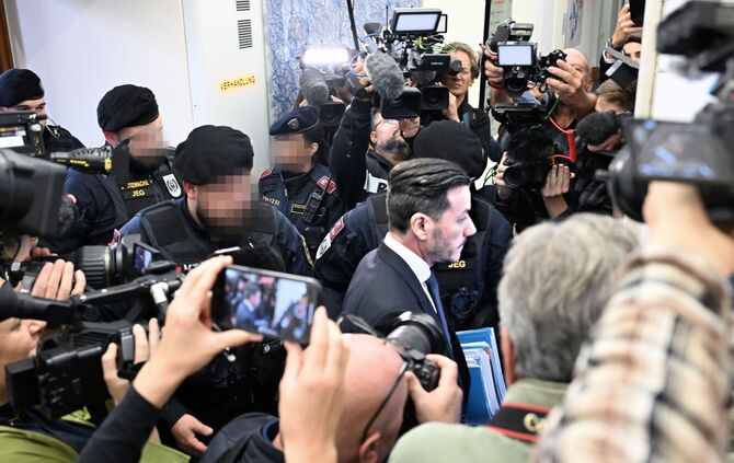 Fortsetzung Prozess gegen Ex-Milliardär Benko