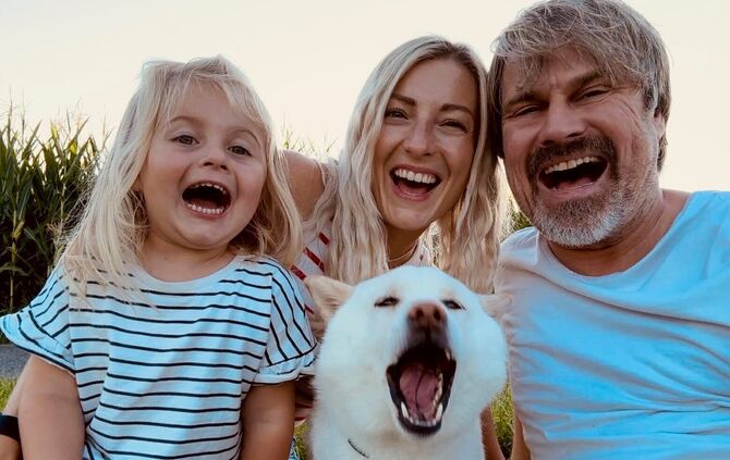 Song/Henderson - 1 - 1