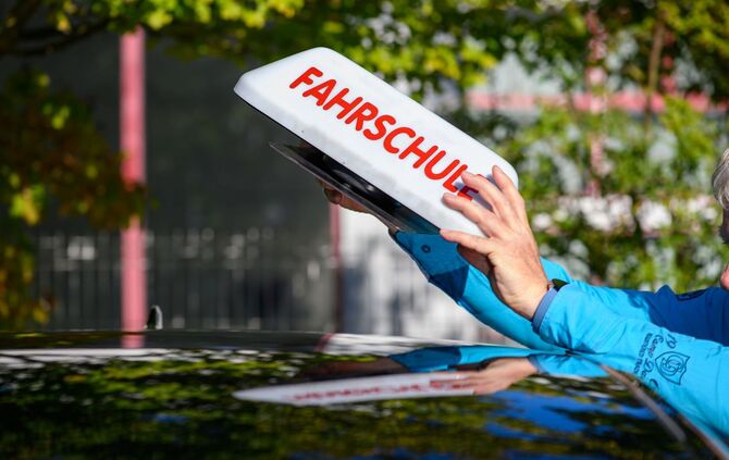 Fahrschule