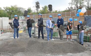 Spatenstich  Großheppacher Straße 46