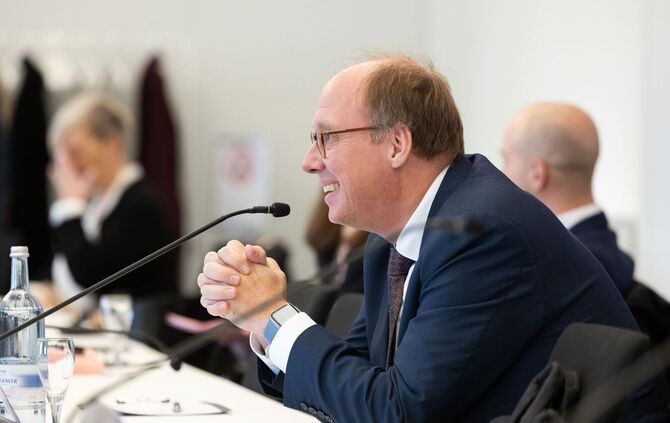 Öffentliche Zeugenvernehmung von Helge Braun