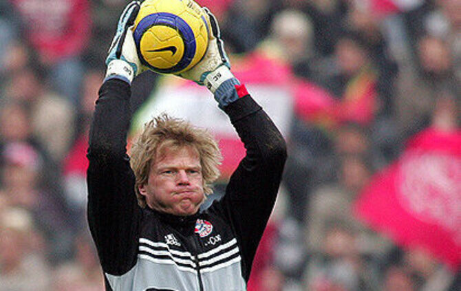 persepolis_vs_bayern_munich_in_13_january_2006_3_cropped - 1