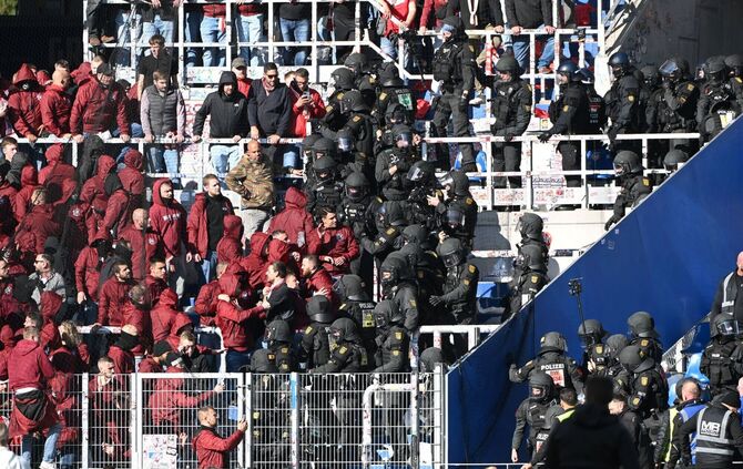 Karlsruher SC - 1. FC Kaiserslautern