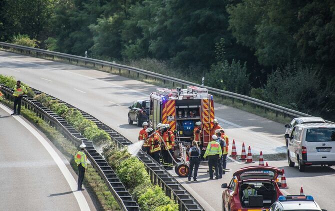 Brand Mittelstreifen_0