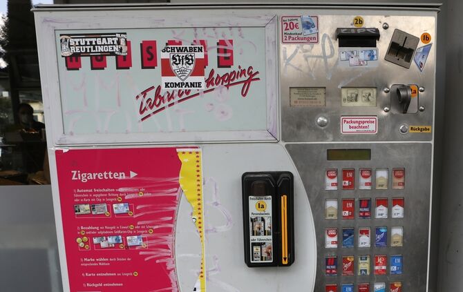 Zigarettenautomat symbol symbolbild Symbolfoto