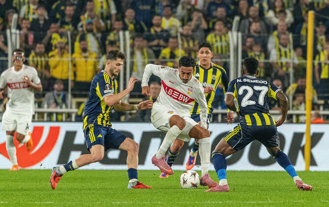 Europa League Fenerbahce Istanbul vs. VfB Stuttgart
