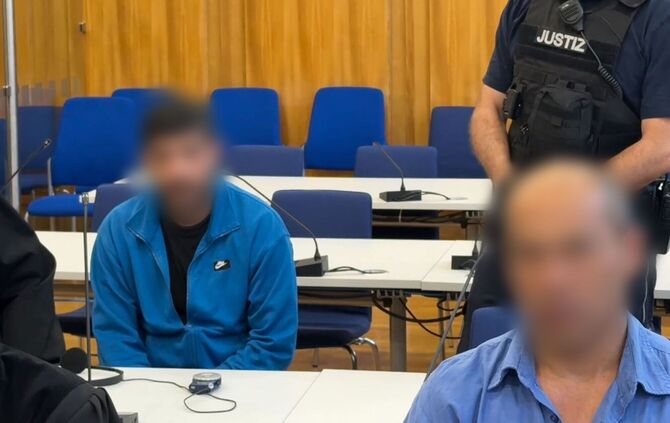 Beginn des Totschlagsprozesses gegen zwei Lastwagenfahrer