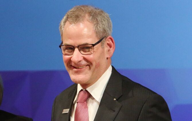 30 JStiftung der Kreissparkasse - 1
