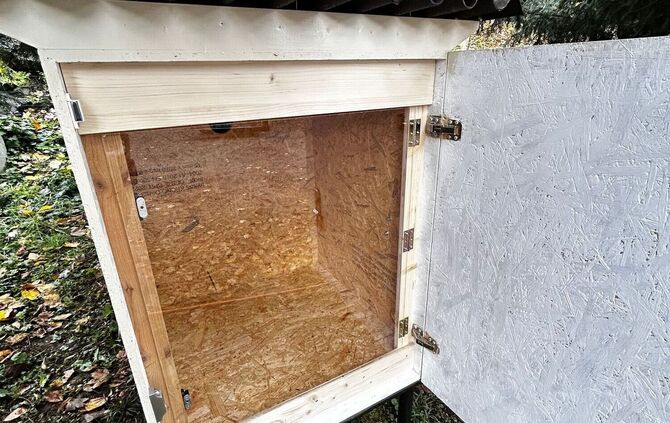 Erste Tierklappe in der Schweiz