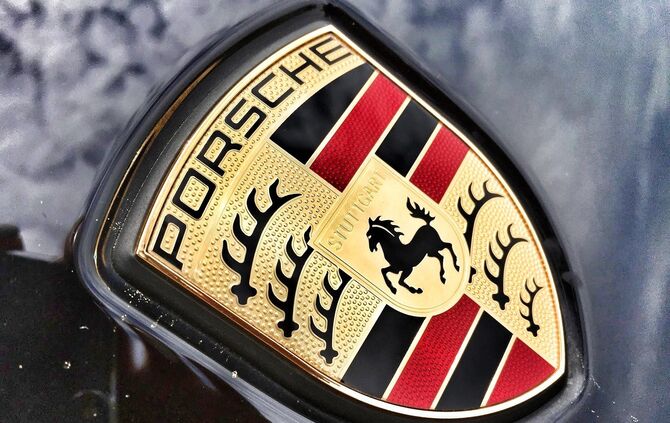 Porsche Symbol Symbolbild Symbolfoto (nur redaktionelle Nutzung)