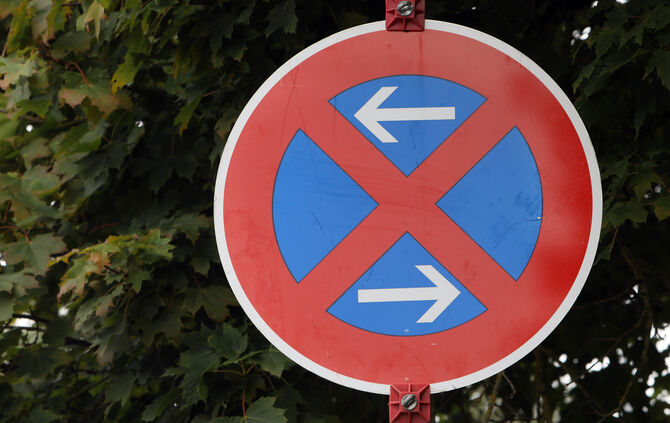 Symbolfotostrassenschild