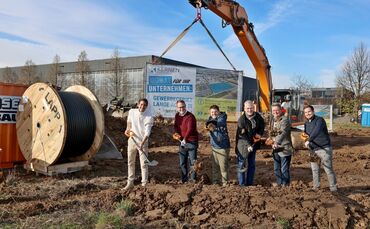 Spatenstich Lange Äcker 3