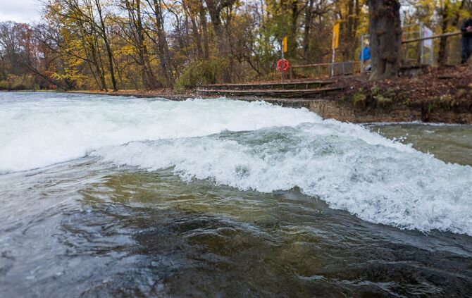 Weitere Entwicklung an der Eisbachwelle