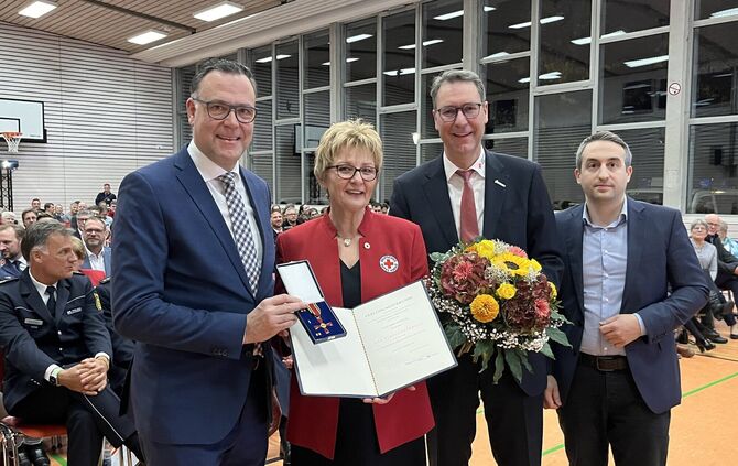 bundesverdienstkreuz_heike-steinicke_siekmann