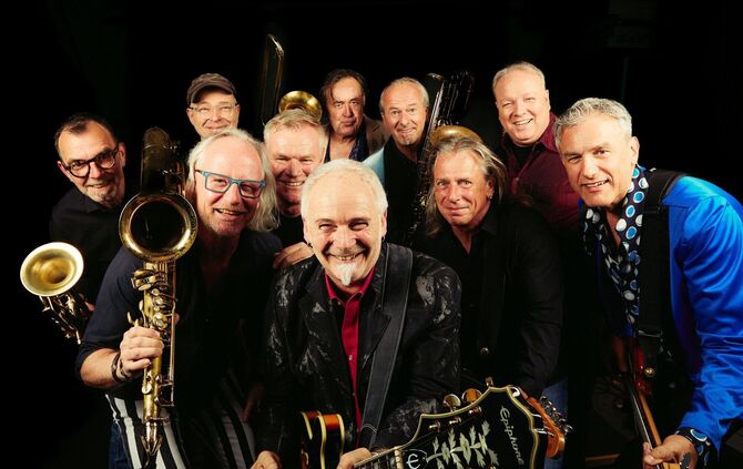 dr-mabluespressefoto2025studio