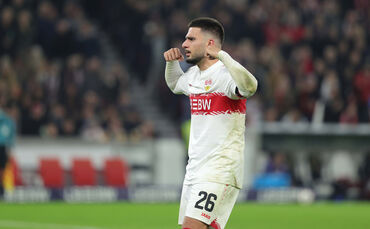 Fußball  VfB Stuttgart vs. FC Augsburg