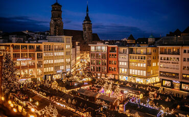 251121_stuttgarter-weihnachtsmarkt_marktplatz_foto_instuttgart-thomas-niedermuller