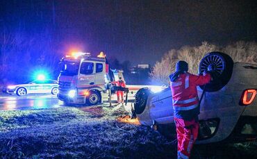 Wetter in Baden-Württemberg - Glatteis sorgt für Unfälle