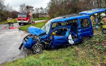 Unfall bei Fellbach-Oeffingen 24.11.2025.
