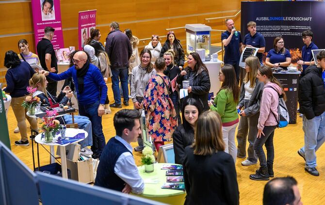 Job & Karriere 2024 - 1