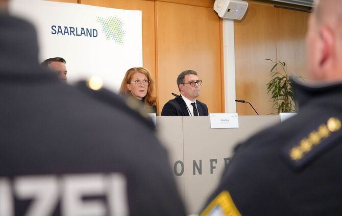 Nach der Tötung eines Gerichtsvollziehers im Saarland