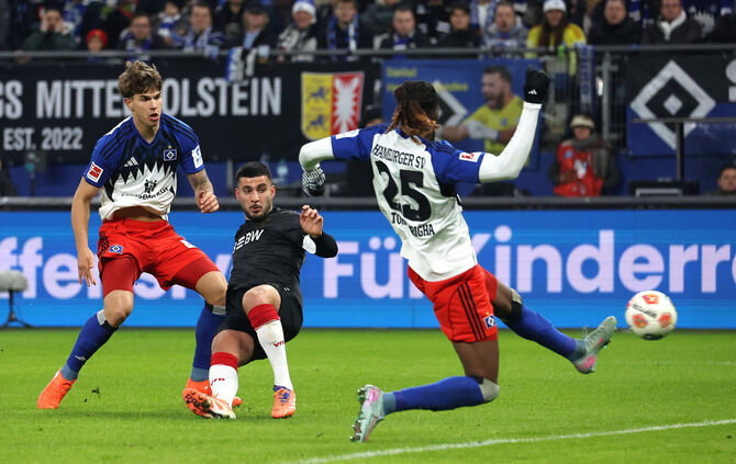 Fußball Hamburger SV vs. VfB Stuttgart - 1