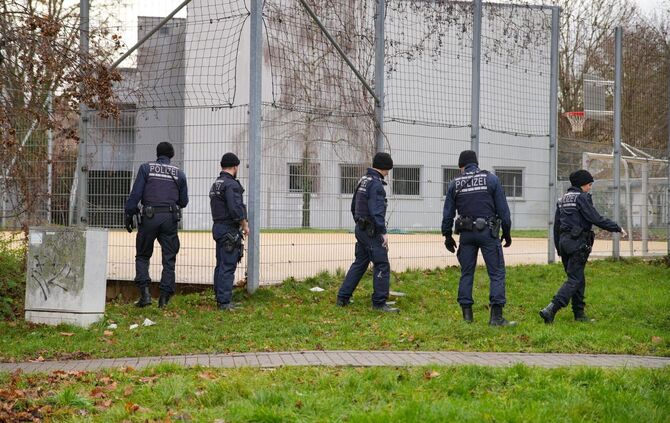 16-Jähriger auf Stuttgarter Spielplatz angeschossen
