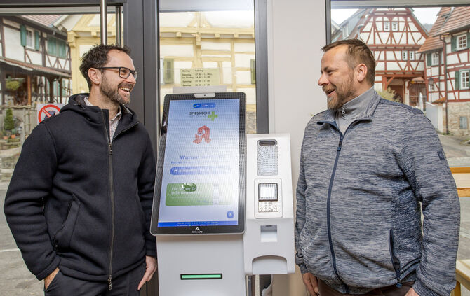 Apothekenautomat in der Bäckerei Schmid