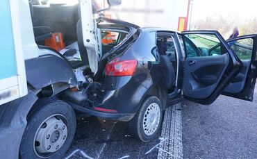 A81 nach Unfall mit mehreren Fahrzeugen gesperrt