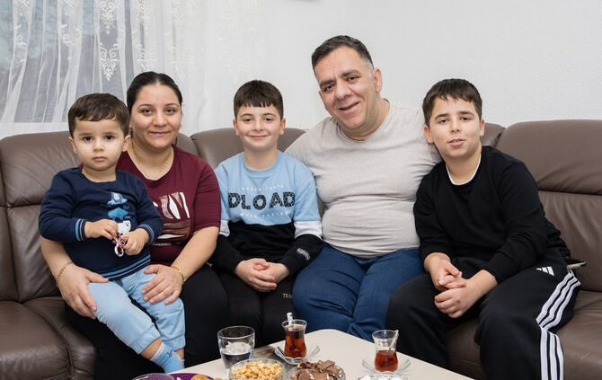 Nayif Ekinci mit seiner Familie