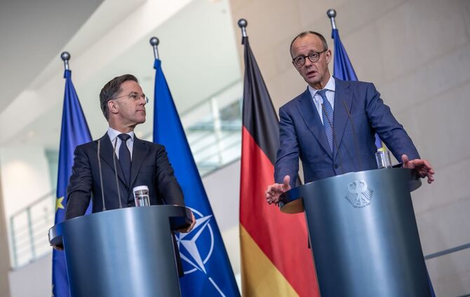 Kanzler Merz trifft Nato-Generalsekretär Rutte