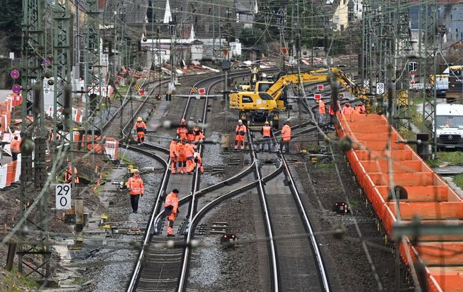 Vorbereitung zur Generalsanierung der Riedbahn