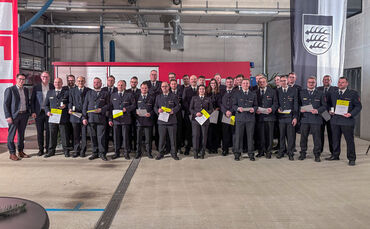 fluthelfer-ehrung-bei-der-feuerwehr-waiblingen-foto-feuerwehr-wn