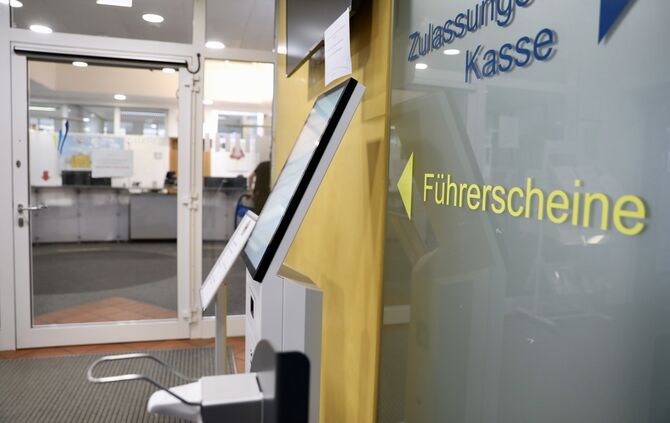 Zulassungsstelle im Landratsamt Rems-Murr Führerscheinstelle