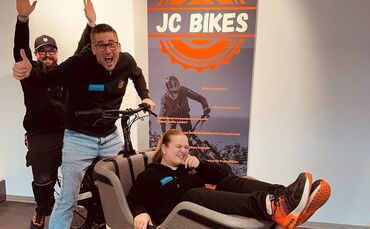 JC-Bikes_Teambild_NEU