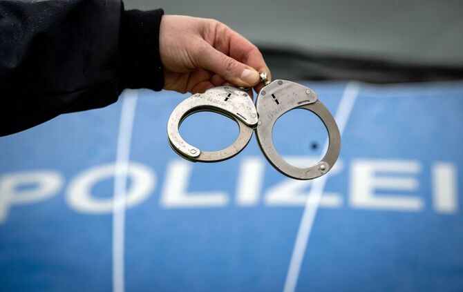 Festnahme Symbolbild