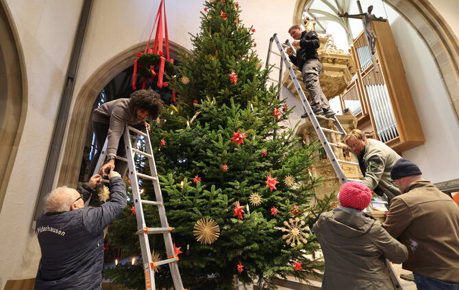Weihnachtsbaum Stadtkriche - 1