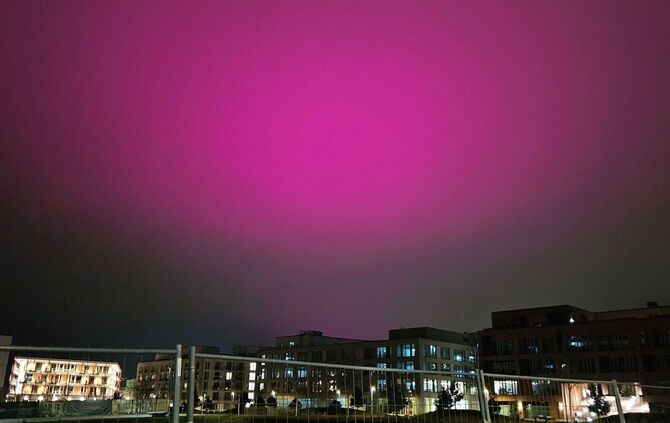 Ungewöhnliches Himmelsleuchten über Stuttgart