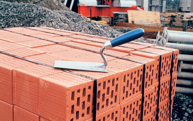 kelle bauen baustelle ahus bauen symboi symbolbild symbolfoto