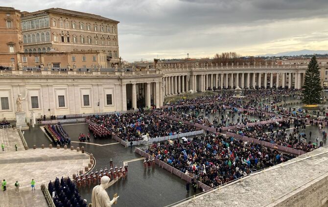 Papst spendet Weihnachtssegen "Urbi et Orbi"
