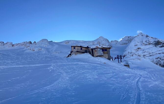 Freerider gerät an der Marmolata in Lawine und stirbt