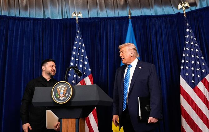 US-Präsident Trump empfängt Präsident Selenskyj in Florida