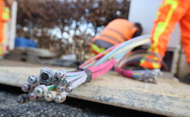 Symbolfoto Glasfaser Ausbau