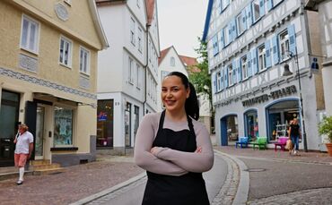 Neues Cafe Törtchen