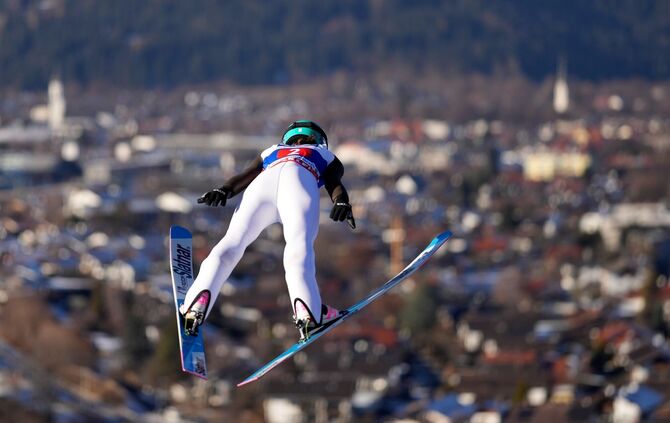 Ski nordisch/Skispringen: Weltcup der Frauen