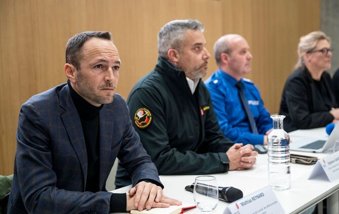 Explosion bei Silvesterparty in Skiort in der Schweiz