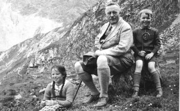 Letzter gemeinsamer Familienurlaub  in den schweizer alpen august 1939  - 1
